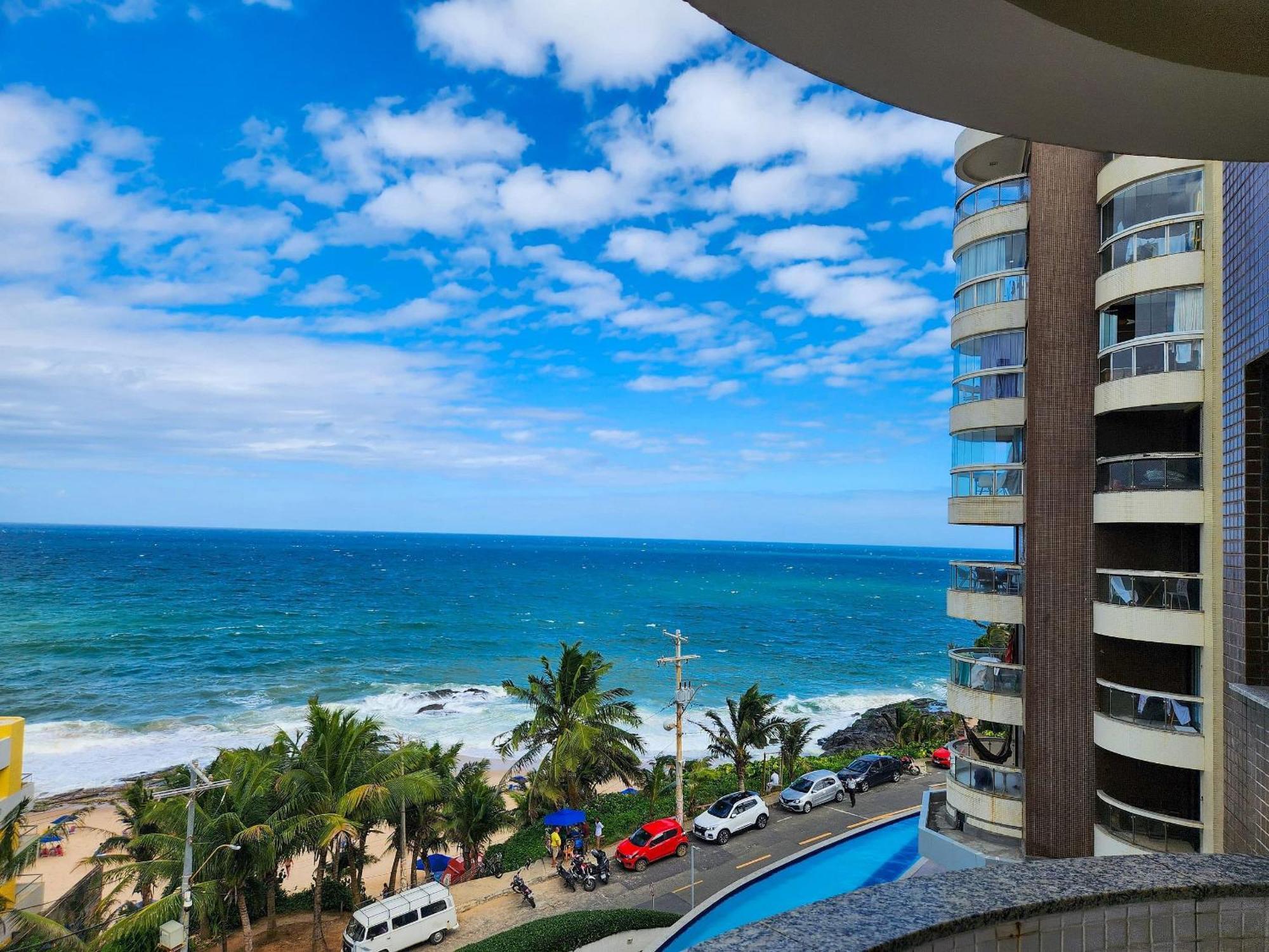 Predio A Beira-Mar, Na Melhor Localizacao Do Rio Vermelho. Salvador de Bahía Exterior foto