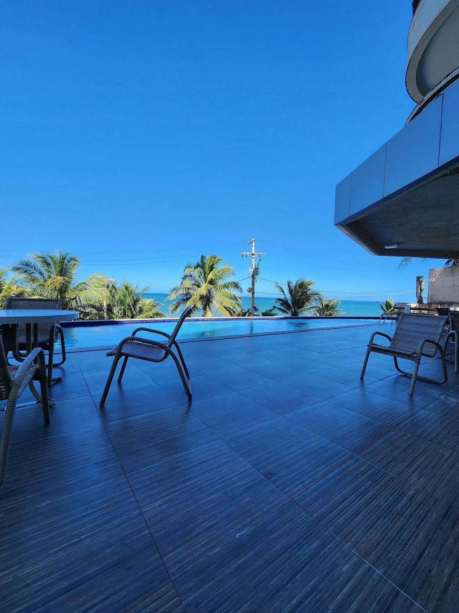 Predio A Beira-Mar, Na Melhor Localizacao Do Rio Vermelho. Salvador de Bahía Exterior foto